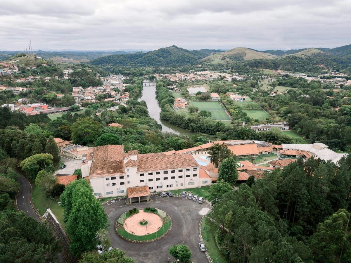 Guararema Parque Hotel Exterior photo